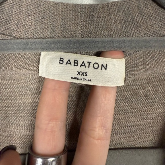 Babaton by Aritzia Merino Wool Tan Surplice Plunge Jotham Sweater XXS - Picture 6 of 9